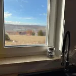 Sara *