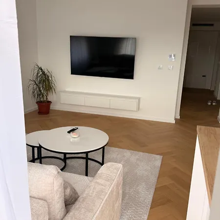 Sara Apartament